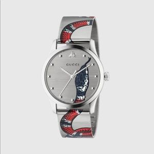 Meet your Posher, Connor